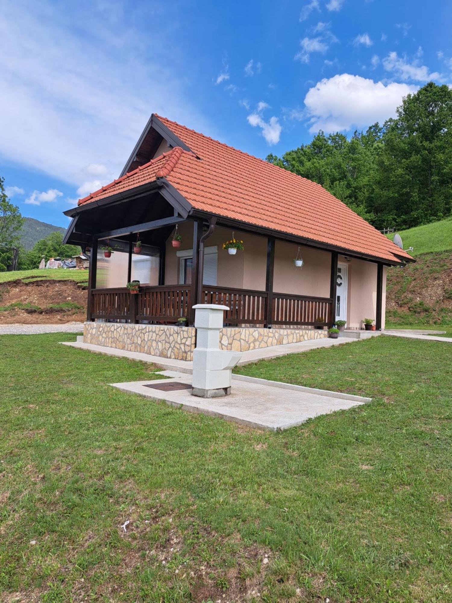 Mokrogorska Kuca *